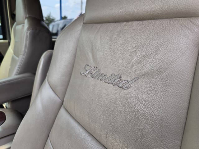 2005 Ford Excursion Limited