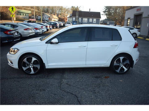 2020 Volkswagen Golf TSI
