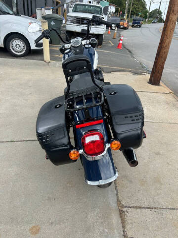2019 Harley-Davidson Heritage Classic FLHC