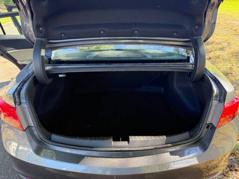 2013 Acura ILX 2.0L w/Tech