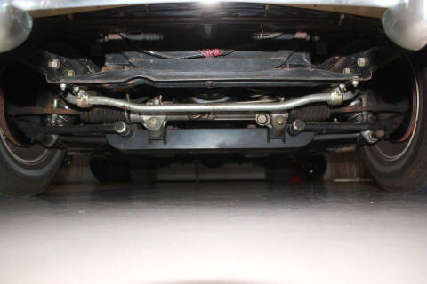 1948 Ford Super Deluxe