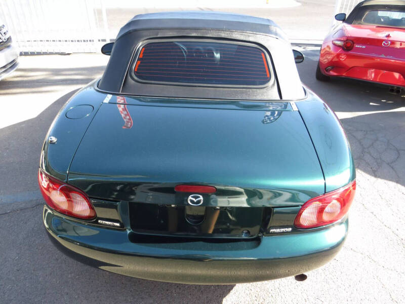 2002 Mazda MX-5 Miata