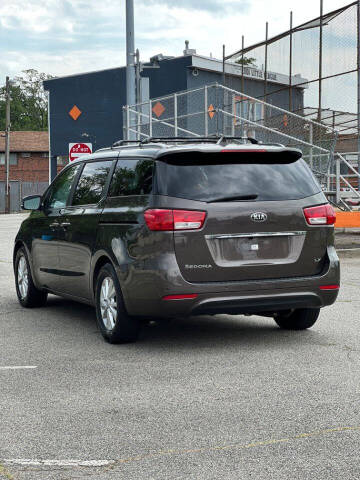 2016 Kia Sedona LX
