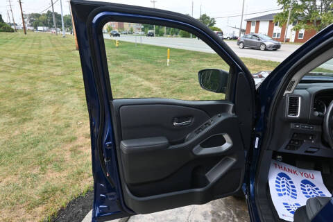 2022 Nissan Frontier SV