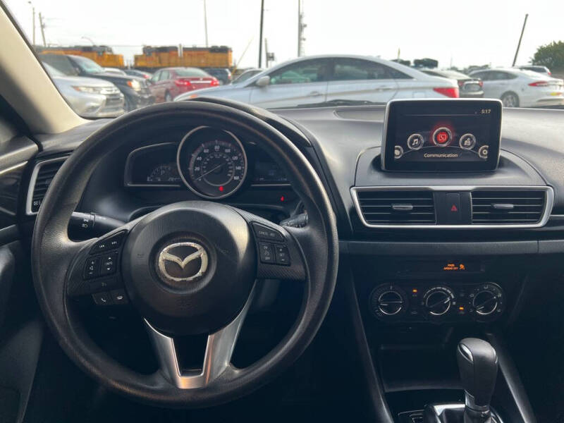 2016 Mazda MAZDA3 i Sport