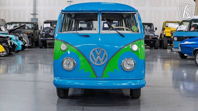 1977 Volkswagen Bus