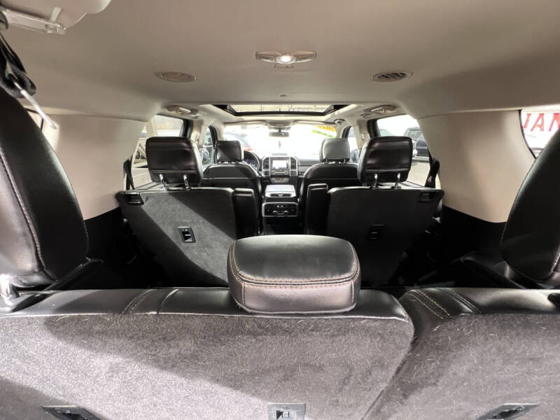 2020 Ford Expedition Platinum