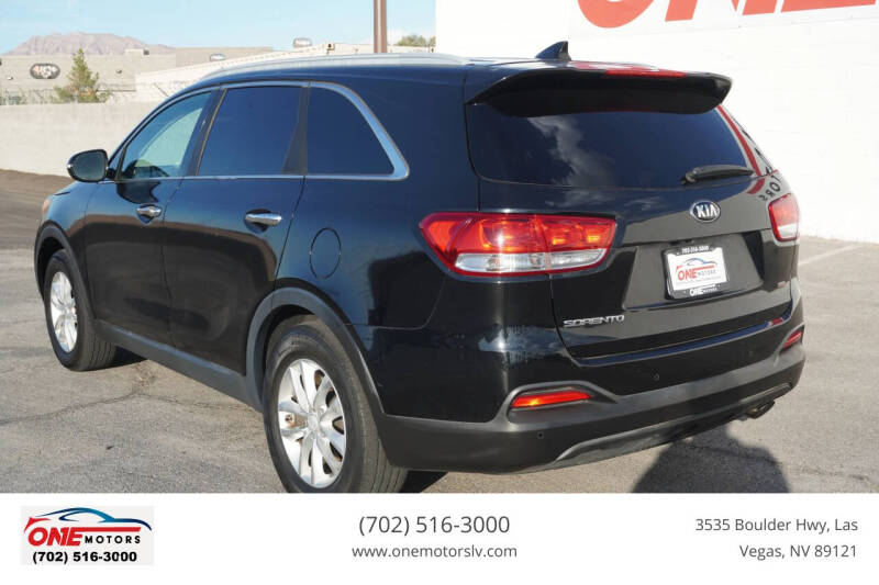 2017 Kia Sorento