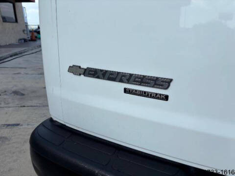2016 Chevrolet Express 2500