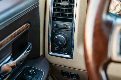 2015 RAM 3500 Laramie Longhorn