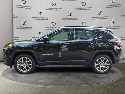 2024 Jeep Compass Latitude Lux