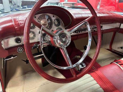 1957 Ford Thunderbird