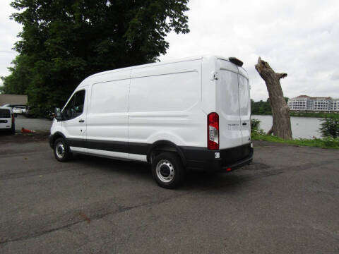 2025 Ford Transit 250