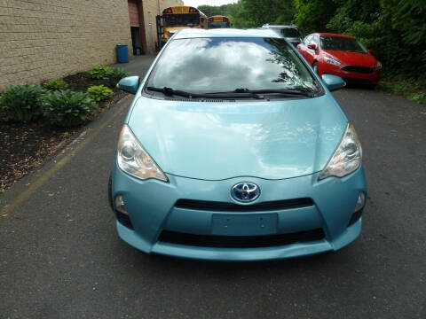 2012 Toyota Prius c Three