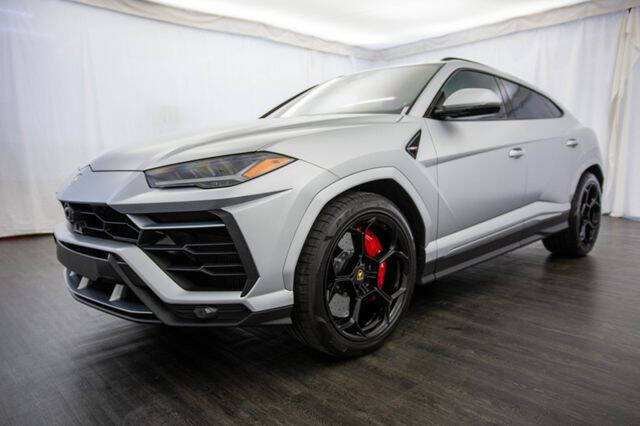2022 Lamborghini Urus