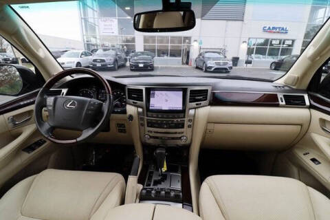 2013 Lexus LX 570