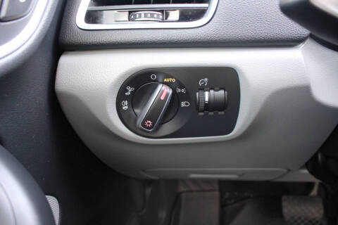 2018 Audi Q3 2.0T Premium