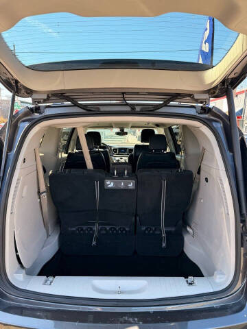 2019 Chrysler Pacifica Touring L