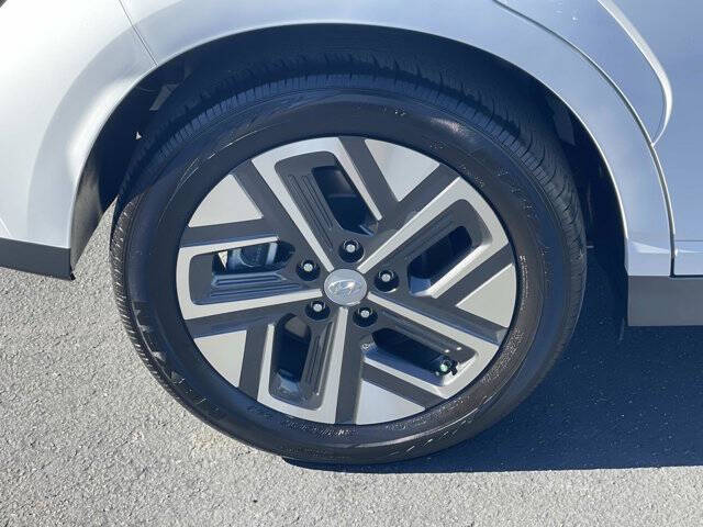 2023 Hyundai Kona Electric SE