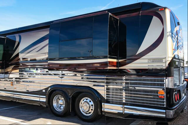 2008 Prevost Marathon XL45