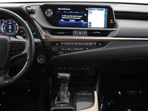 2019 Lexus ES 350