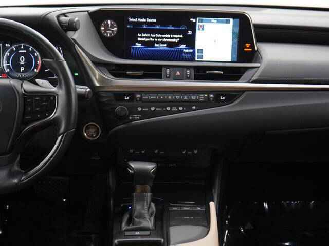 2019 Lexus ES 350