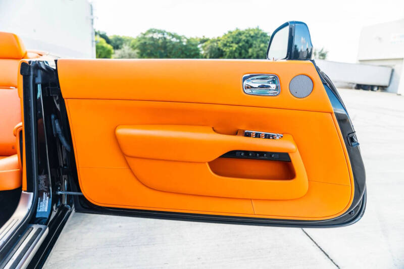 2017 Rolls-Royce Dawn