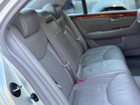 2003 Lexus LS 430