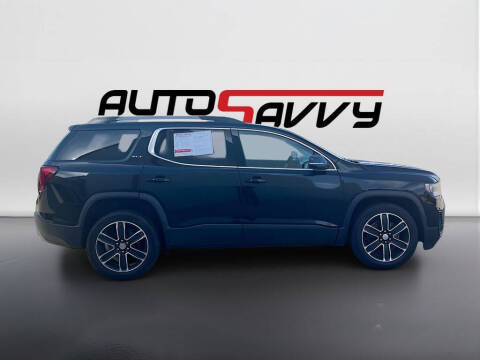 2023 GMC Acadia SLT