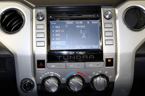 2017 Toyota Tundra SR5