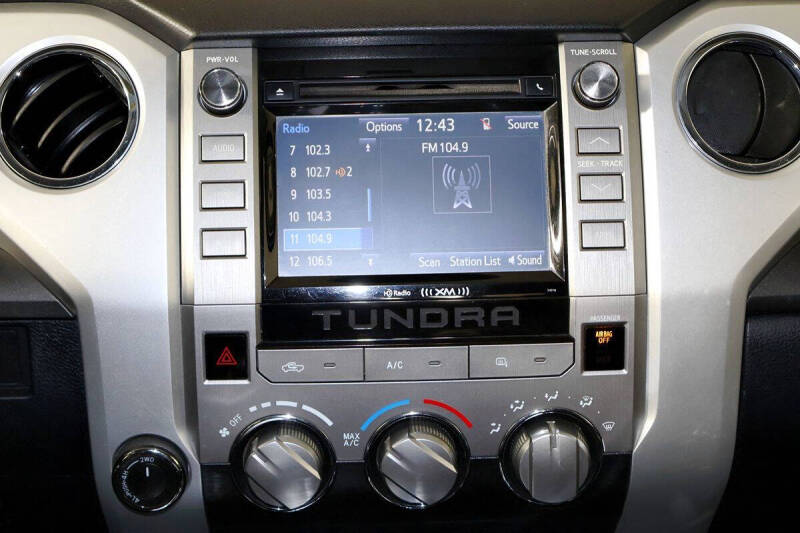 2017 Toyota Tundra SR5