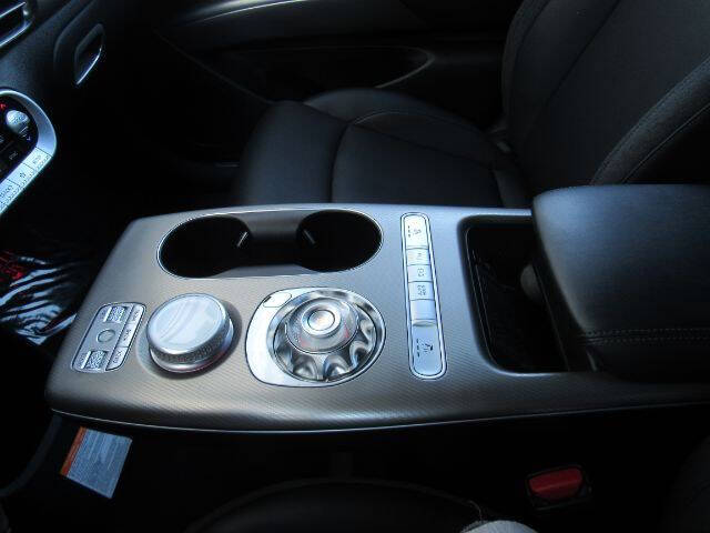 2024 Genesis GV60 Standard