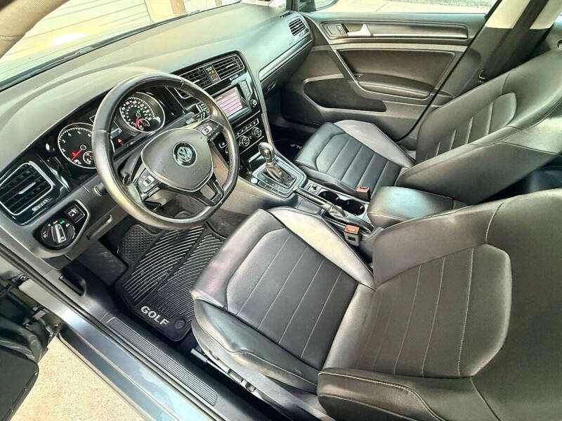 2015 Volkswagen Golf SportWagen TSI SEL