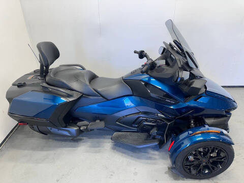 2023 Can-Am Spyder RT SE6