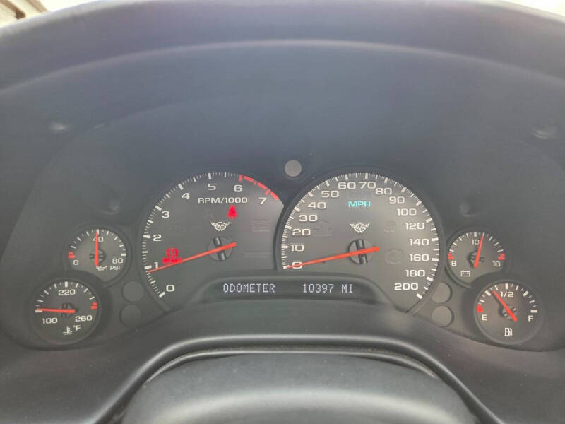 2004 Chevrolet Corvette