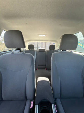2013 Toyota Prius One