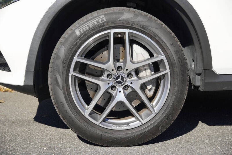 2019 Mercedes-Benz GLC GLC 300