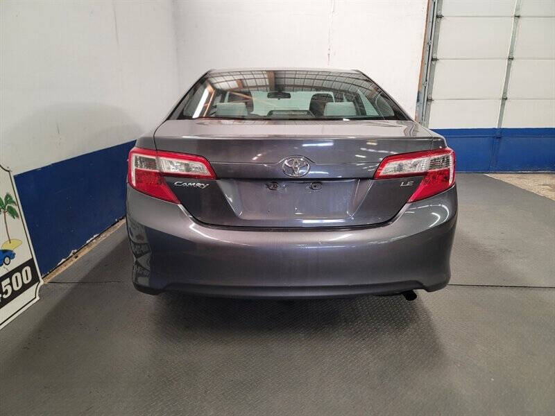2012 Toyota Camry LE