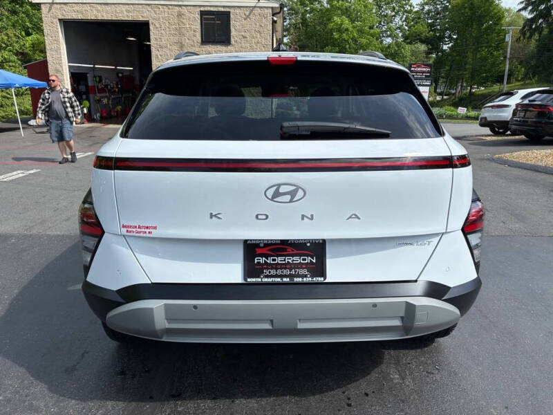 2024 Hyundai Kona Limited