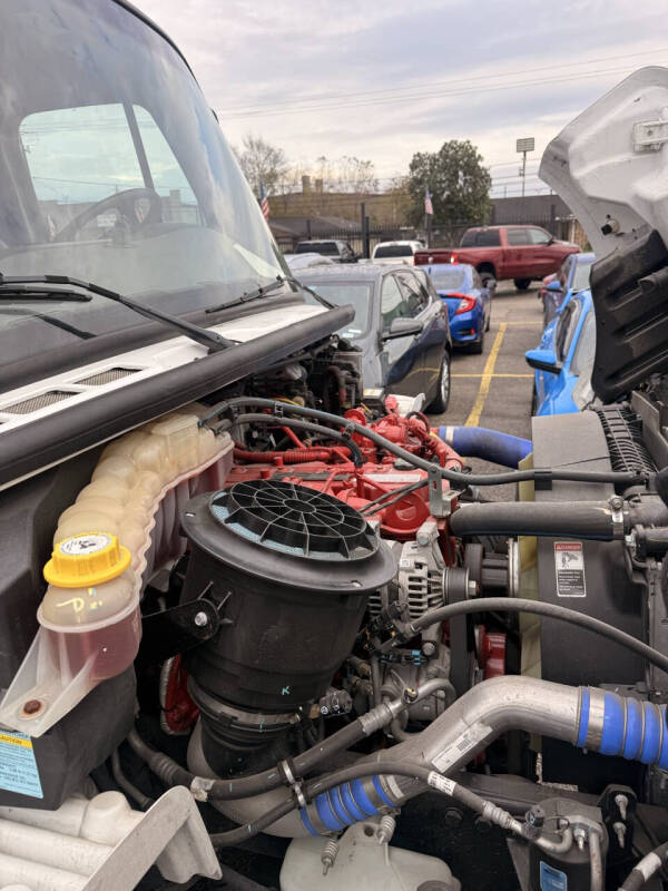 2022 Freightliner M2 106