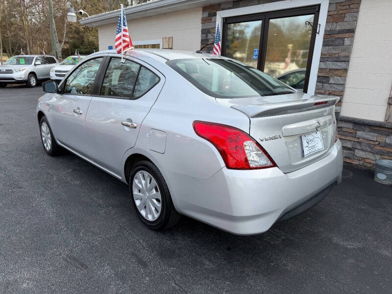 2017 Nissan Versa 1.6 SV