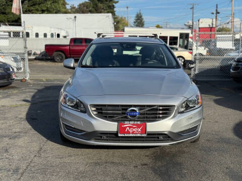 2015 Volvo V60 T5 Drive-E Platinum