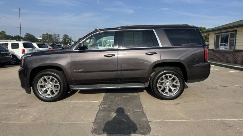 Used 2015 GMC Yukon SLT with VIN 1GKS2BKC2FR275514 for sale in Mcpherson, KS