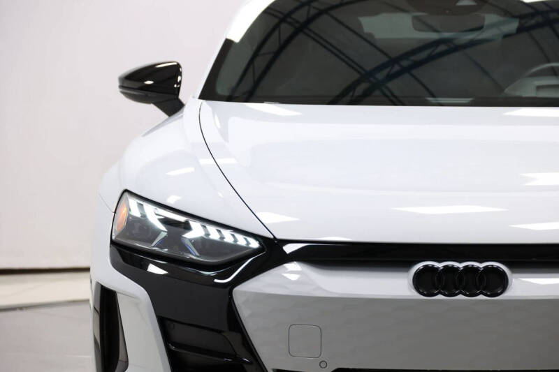 2023 Audi RS e-tron GT quattro