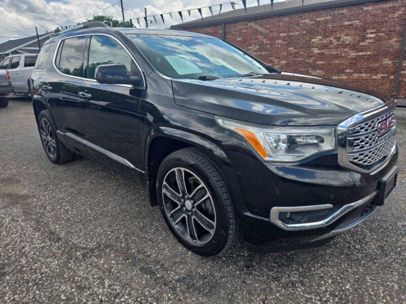 2017 GMC Acadia Denali