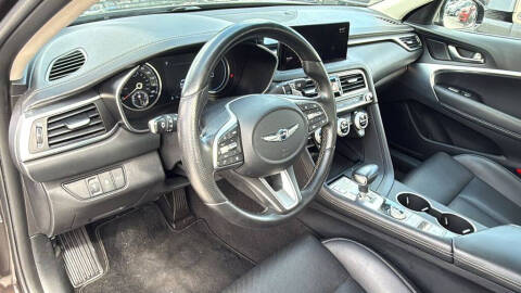 2022 Genesis G70