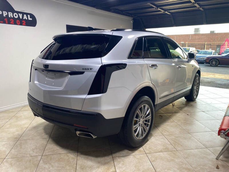 2020 Cadillac XT5 Luxury