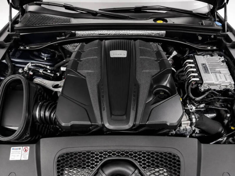2020 Porsche Macan S