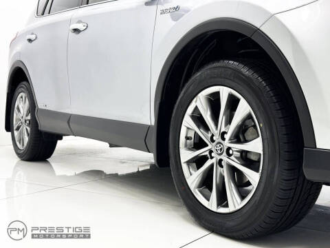 2017 Toyota RAV4 Hybrid Limited