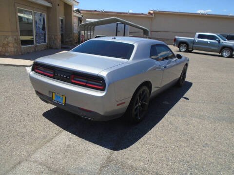2016 Dodge Challenger SXT